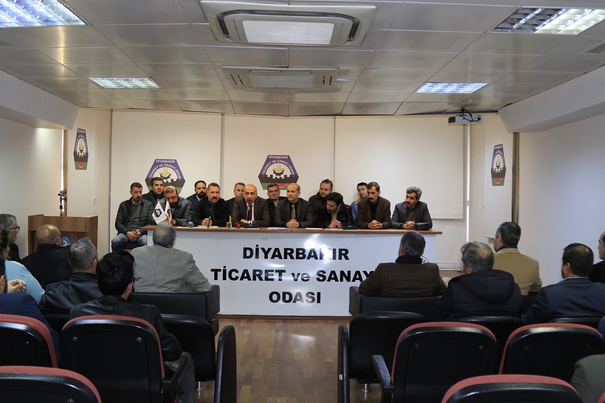 Diyarbakır'da Sürücü Kursları fiyat birliğine gitti