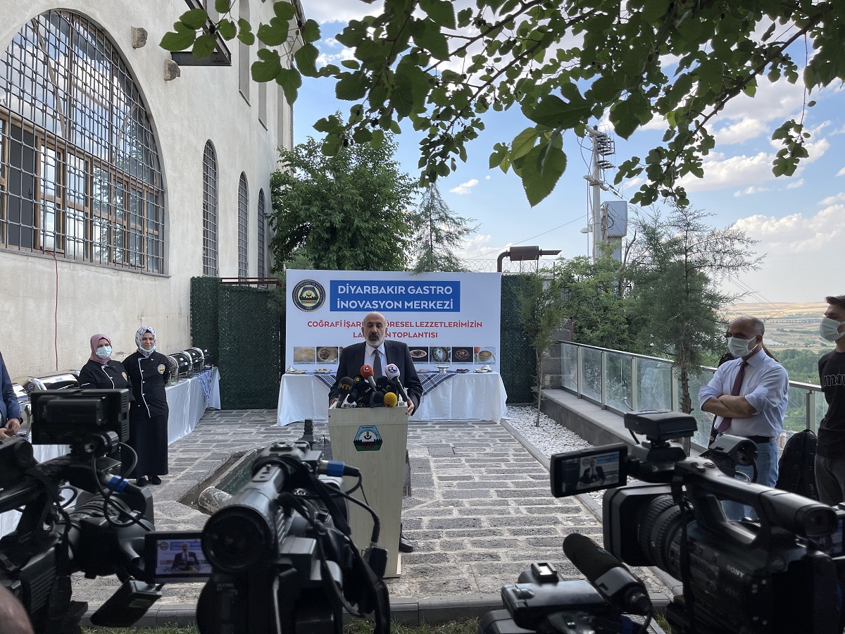 Diyarbakır'ın 9 yemeği coğrafi işaretle tescillendi
