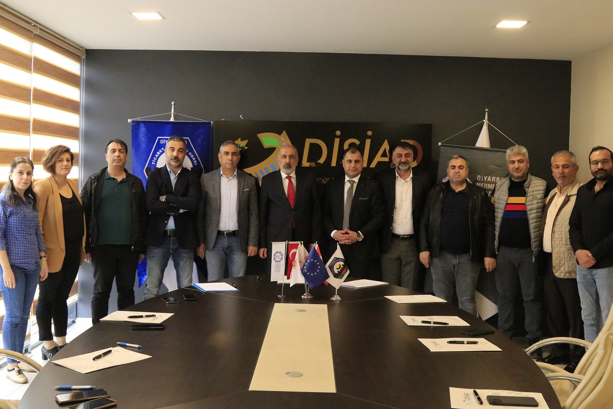 DİSİAD’ın, DTSO ve DİMAD ortaklığında yürüttüğü proje kapsamında Sanayi Mektebi bünyesinde Simülasyon Odası kuruluyor