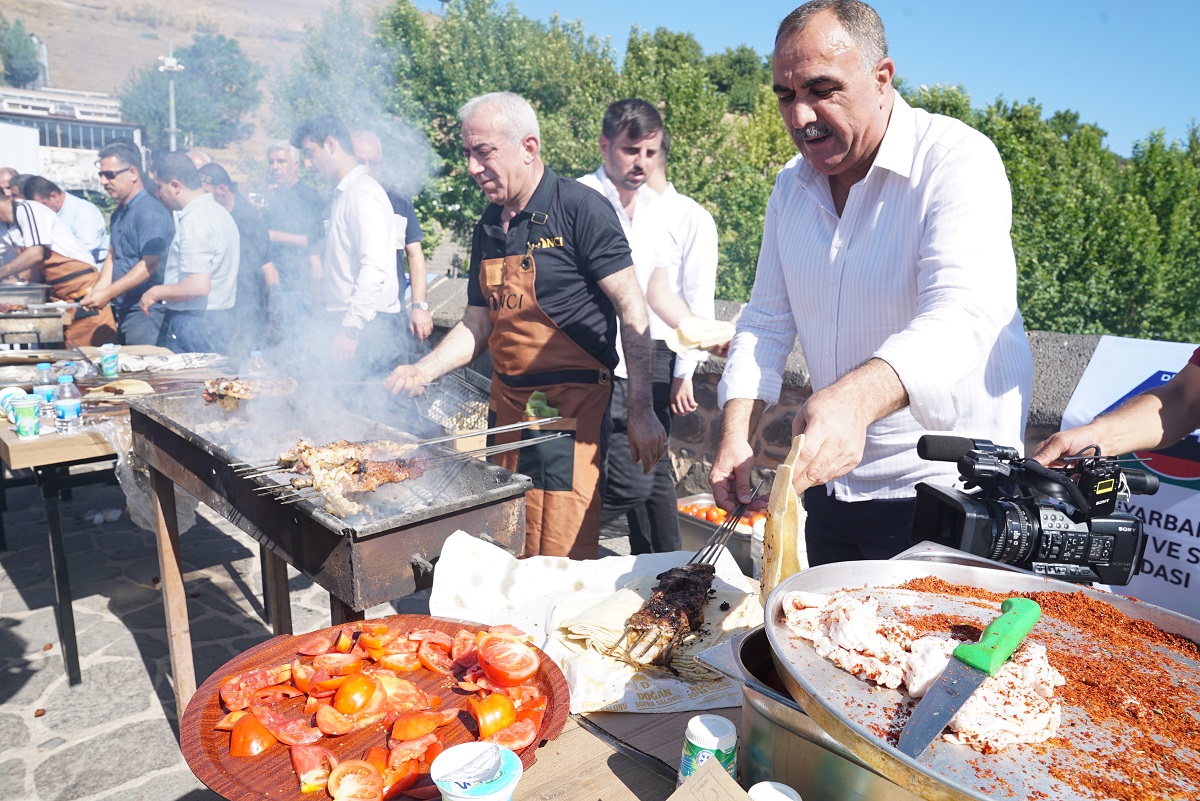 Ciğer Kebabı’nın Diyarbakır’a Ait Olduğu Tescillendi